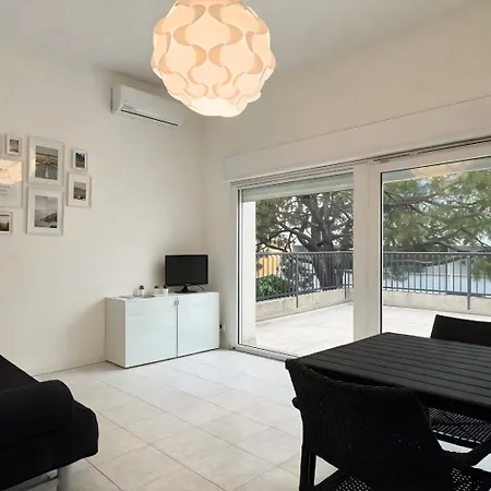 Apartment Marina Marconi - Immobiliare